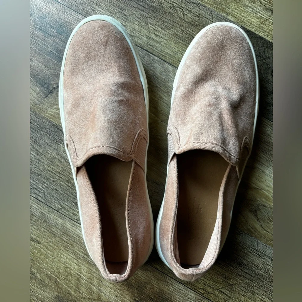 Universal Thread Pink Faux Suede Slip On Tennis Shoes